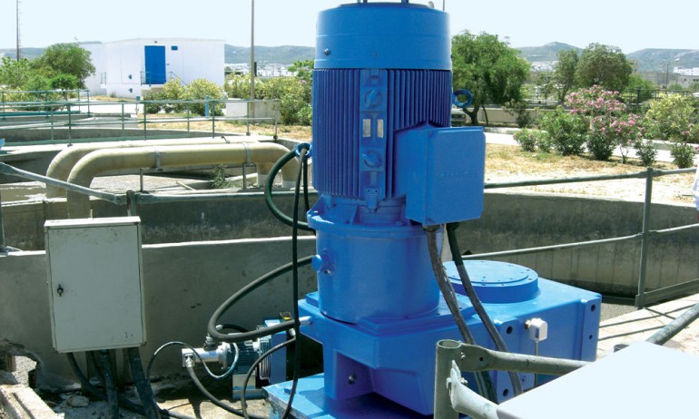 NORD’s robust gear units, motors, and variable frequency drives deliver powerful, reliable performance to keep wastewater treatment processes running smoothly.